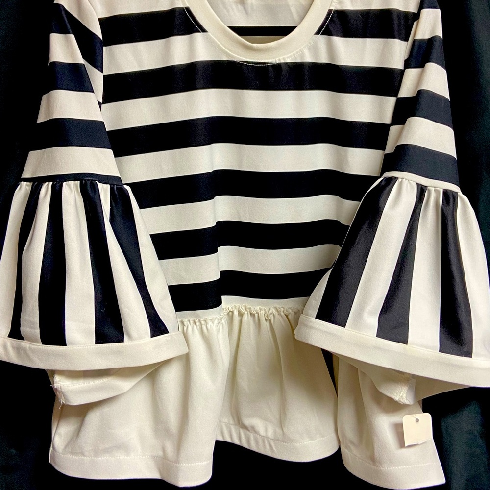 Cropped style peplum top